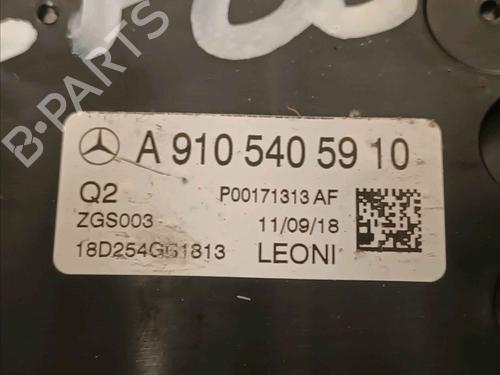 Fuse box MERCEDES-BENZ SPRINTER 3-t Van (B910) 211 CDI (910.621, 910.623) | BP30338500E1