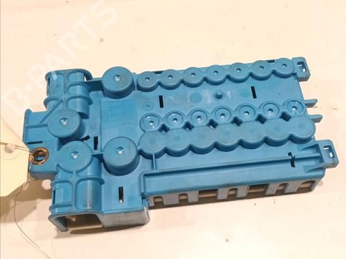 Used Fuse box BMW X5 (E53) 3.0 d (218 hp) 15008606