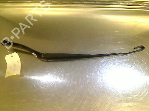 Used Front windshield wiper arm OPEL VECTRA C GTS (Z02) 1.9 CDTI (F68) (120 hp) 15741938