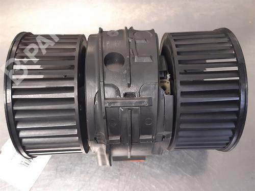 Heater blower motor RENAULT MEGANE III Coupe (DZ0/1_) 1.9 dCi (DZ0N, DZ0J, DZ1J, DZ1K) | BP9333370M62 