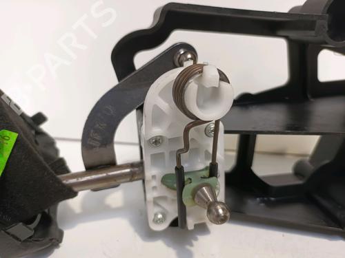 Gear lever CITROËN C3 Picasso (SH_) 1.2 THP 110 (SHHNZ6) | BP13030676M90 