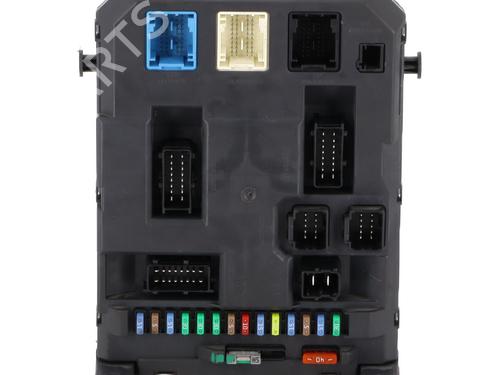 Used Fuse box PEUGEOT 1007 (KM_) 1.6 16V (109 hp) 25864686
