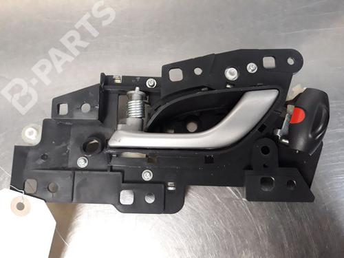 Venstre bagtil invendig håndtag HONDA CIVIC VIII Hatchback (FN, FK) 2.2 CTDi (FK3) (140 hp) 9327060