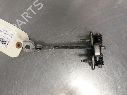 Used Hinge/Door check strap DACIA SANDERO II 1.5 dCi (90 hp) 14866690