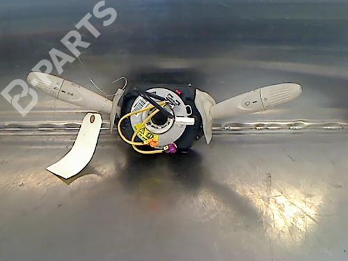 Used Headlight switch FIAT 500 (312_) 1.2 (312AXA1A) (69 hp) 9318301