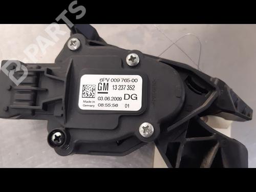 Pedal OPEL INSIGNIA A (G09) 2.0 CDTI (68) | BP9329594I4 