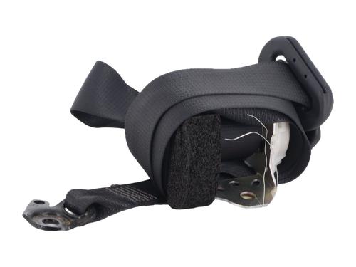 Used Rear right seatbelt Rear right seatbelt TOYOTA YARIS (_P13_) 1.0 (KSP130_, KSP130) (69 hp) 39938338 39938338