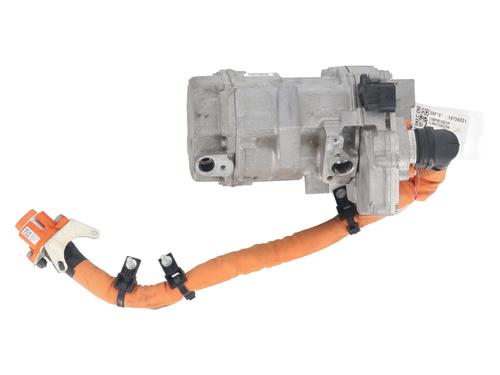 Used AC compressor RENAULT CLIO V (B7_) 1.6 E-TECH 140 (B7MU) (140 hp) 28529383