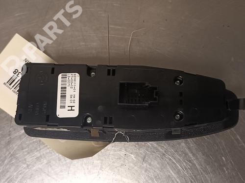 Switch BMW 1 (F20) 118 d | BP9337738I30 
