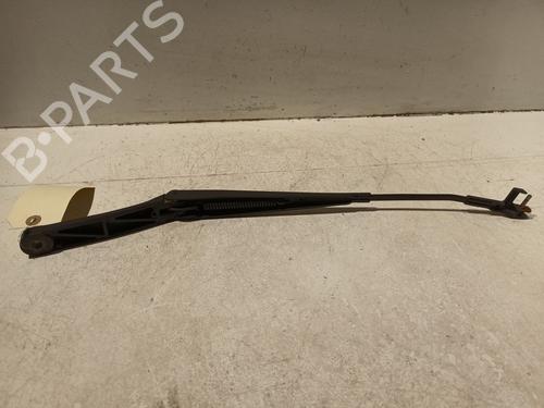 Front windshield wiper arm AUDI A3 (8P1) 2.0 TDI 16V | BP20608749C143 