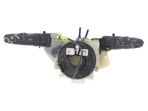 Used Headlight switch NISSAN MICRA III (K12) 1.2 16V (80 hp) 29497681