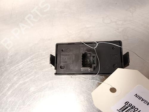 Warning switch RENAULT TRAFIC III Van (FG_) 1.6 dCi 120 (FGMB, FGMC) | BP21685652I22 