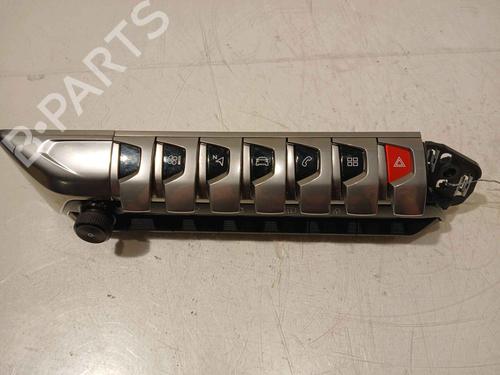 Used Warning switch PEUGEOT 3008 II SUV (MC_, MR_, MJ_, M4_) 1.5 BlueHDi 130 (131 hp) 30476265