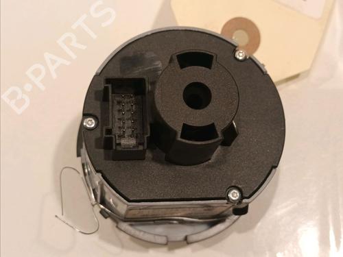 Headlight switch SKODA SUPERB II Estate (3T5) 2.0 TDI | BP14947982I24 