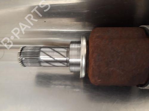 Left front driveshaft RENAULT TWINGO II (CN0_) 1.5 dCi 75 | BP9319687M38 - Image 3