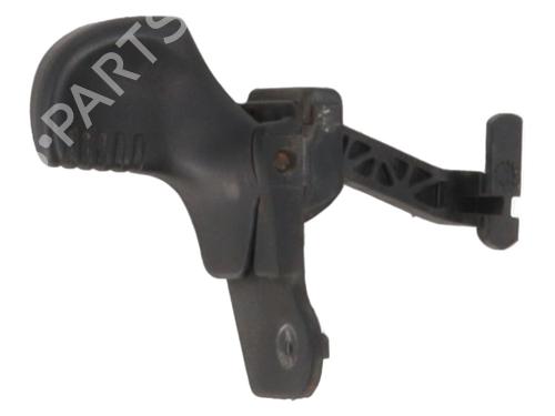Used Front left exterior door handle RENAULT TWINGO I (C06_) 1.2 16V (C06C, C06D, C06K) (75 hp) 26203857