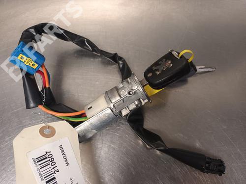 Used Ignition barrel PEUGEOT 206+ (2L_, 2M_) 1.4 i (73 hp) 9337517