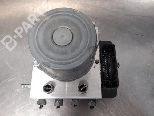 Used ABS pump RENAULT KANGOO / GRAND KANGOO II (KW0/1_) 1.5 dCi 90 (KW05, KW08, KW0G, KW11) (90 hp) 9327499