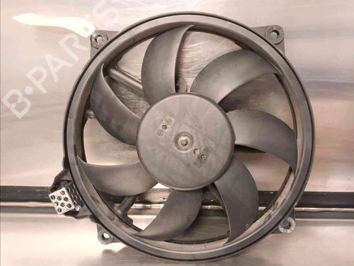 Used Radiator fan RENAULT SCÉNIC III (JZ0/1_) 1.6 dCi (JZ00, JZ12) (130 hp) 21083860