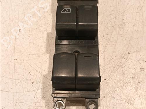 Switch NISSAN PATHFINDER III (R51) 2.5 dCi 4WD | BP18248650I30 