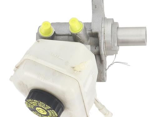 Used Brake master cylinder BMW 1 (F20) 125 d (224 hp) 27647349