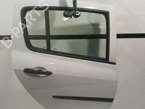 Used Right rear door RENAULT CLIO III (BR0/1, CR0/1) 1.5 dCi (C/BR0G, C/BR1G) (68 hp) 27358897