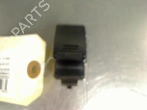 Used Right front window switch TOYOTA RAV 4 II (_A2_) 2.0 D 4WD (CLA20_, CLA21_, CLA20R, CLA21R) (116 hp) 20599625