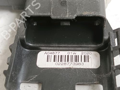 Høyre bak lås PEUGEOT 208 II (UB_, UP_, UW_, UJ_) 1.2 PureTech 100 | BP13318031C99 