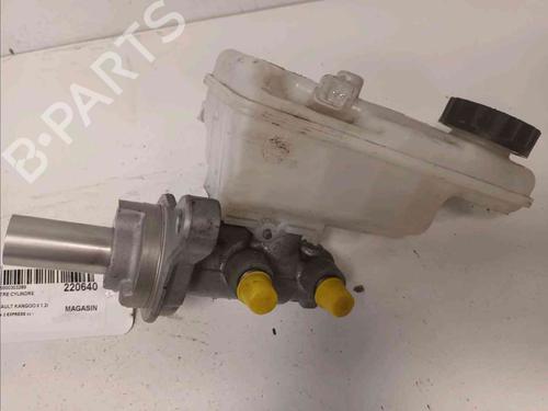 Used Brake master cylinder RENAULT KANGOO Express (FW0/1_) [2008-2025]  21083755