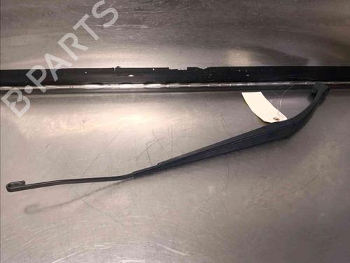 Used Front windshield wiper arm NISSAN QASHQAI II SUV (J11, J11_) 1.5 dCi (110 hp) 20930548