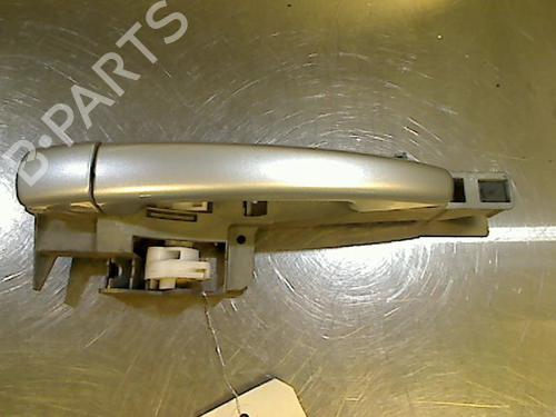 Used Rear left exterior door handle PEUGEOT 407 (6D_) 2.0 HDi 135 (6DRHRH, 6DRHRE, 6DRHRG, 6DRHRJ) (136 hp) 15741542