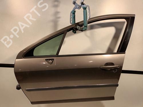 Dør venstre fortil PEUGEOT 407 (6D_) 2.0 HDi 135 (6DRHRH, 6DRHRE, 6DRHRG, 6DRHRJ) (136 hp) 27694761