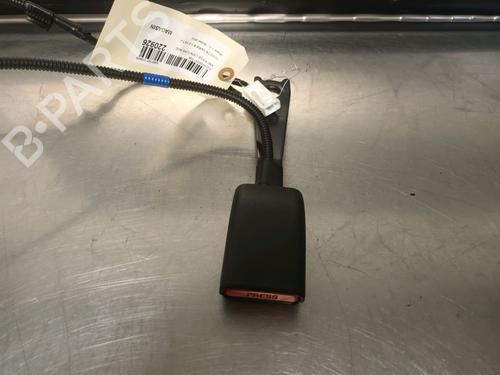 Used Seat buckle TOYOTA YARIS (_P13_) 1.0 (KSP130_, KSP130) (69 hp) 14865099
