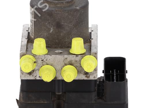 Used ABS pump PEUGEOT 206 Hatchback (2A/C) 1.1 i (60 hp) 30742332