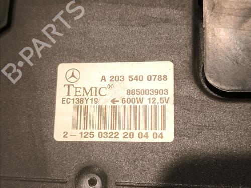 Radiator fan MERCEDES-BENZ CLK Convertible (A209) CLK 320 (209.465) | BP17729882M35 