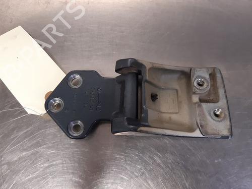 Hinge/Door check strap VW TRANSPORTER T5 Van (7HA, 7HH, 7EA, 7EH) 2.5 TDI | BP15741747C146 