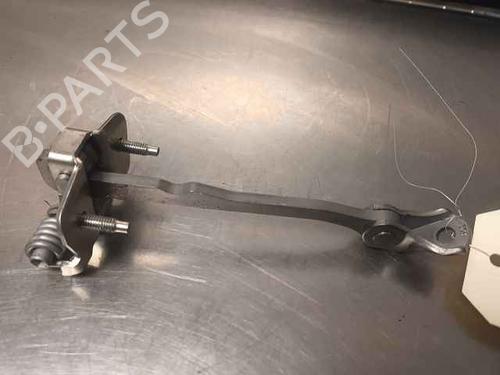 Used Hinge/Door check strap Hinge/Door check strap 39119037 39119037
