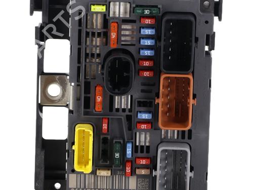 Used Fuse box Fuse box PEUGEOT 308 I (4A_, 4C_) 1.6 16V (120 hp) 34112920 34112920