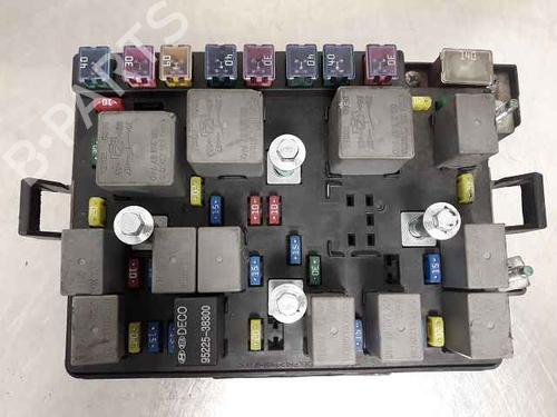 Used Fuse box KIA SPORTAGE II (JE_, KM_) 2.0 CRDi 4WD (140 hp) 30120602