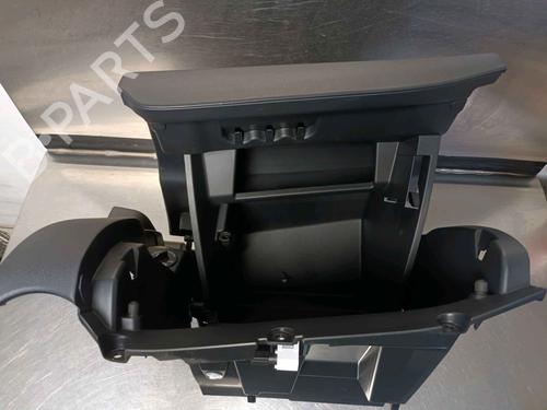 Glove box NISSAN JUKE (F16_) DIG-T 117 | BP29554510C95 