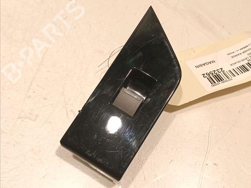 Used Right rear window switch LAND ROVER RANGE ROVER EVOQUE (L538) 2.0 D (150 hp) 16537821