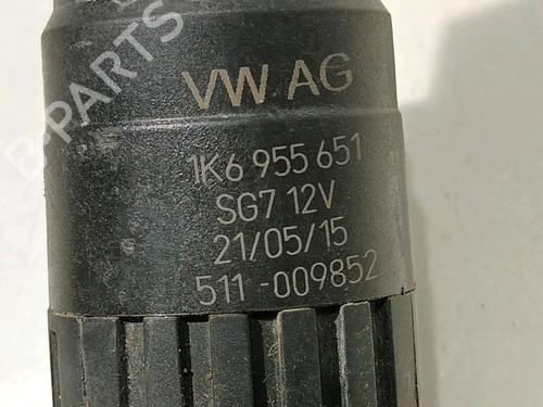 Washer pump VW GOLF VII (5G1, BQ1, BE1, BE2) 1.6 TDI | BP17134128E24 
