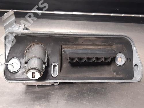 Rear left exterior door handle VW CADDY III Box Body/MPV (2KA, 2KH, 2CA, 2CH) 1.9 TDI 2K5827574S9B9