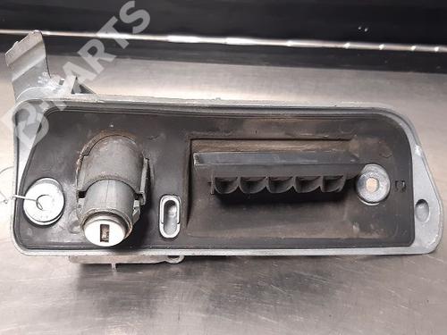 Trunk håndtak VW CADDY III Box Body/MPV (2KA, 2KH, 2CA, 2CH) 1.9 TDI (105 hp) 9330875