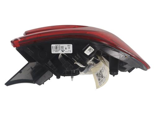 Right taillight RENAULT CLIO V (B7_) 1.5 Blue dCi 100 (B7AD) | BP31797963C35 