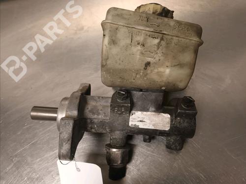 Used Brake master cylinder MERCEDES-BENZ M-CLASS (W163) ML 270 CDI (163.113) (163 hp) 11822946