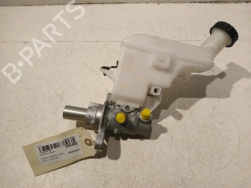Used Brake master cylinder RENAULT MEGANE E-TECH SUV EV60 (BNJ1) (218 hp) 18476500