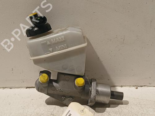 Used Brake master cylinder RENAULT CLIO II (BB_, CB_) 1.2 16V (BB05, BB0W, BB11, BB27, BB2T, BB2U, BB2V, CB05,... (75 hp) 20608872