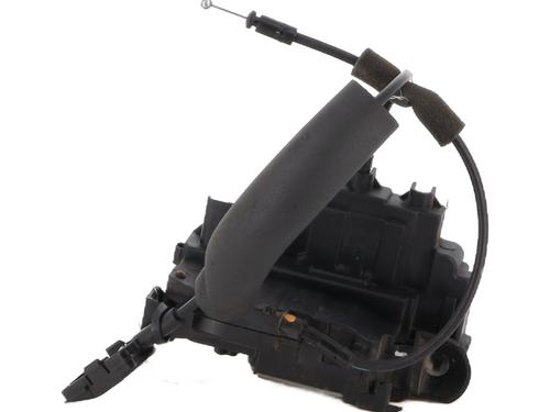 Cerradura puerta delantera izquierda RENAULT MEGANE III Hatchback (BZ0/1_, B3_) 1.6 16V Hi-Flex (BZ03) (110 hp) 23895810