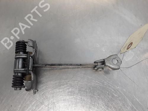 Used Hinge/Door check strap RENAULT MEGANE III Grandtour (KZ0/1) 1.5 dCi (KZ09, KZ0D, KZ1G, KZ29, KZ14, KZ1W, KZ10, KZ1F,... (110 hp) 14866831